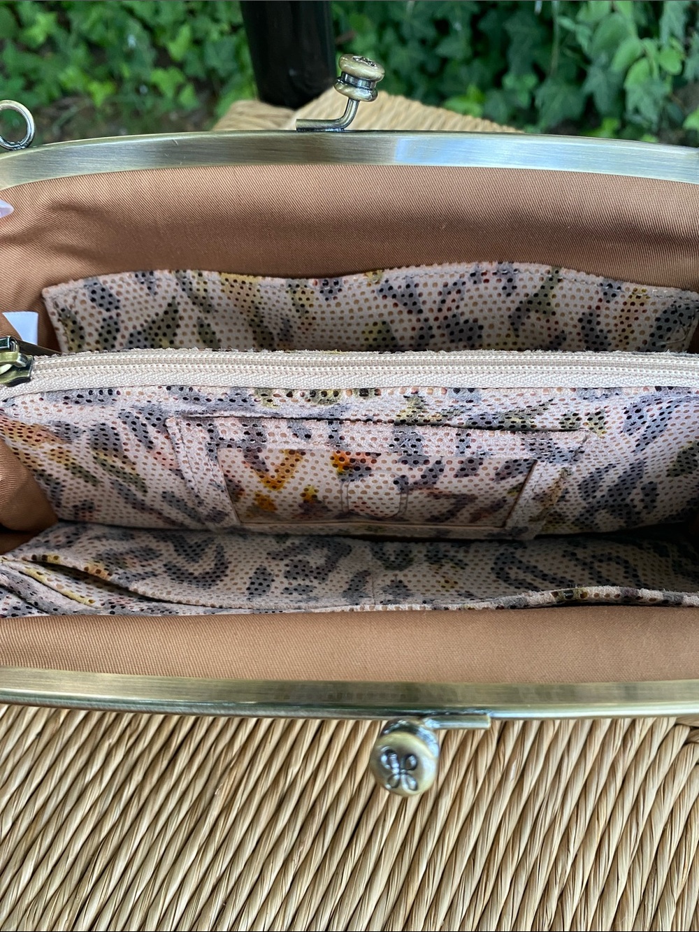 HOBO Cora wallet crossbody - Summer Safari - Picture 5 of 10